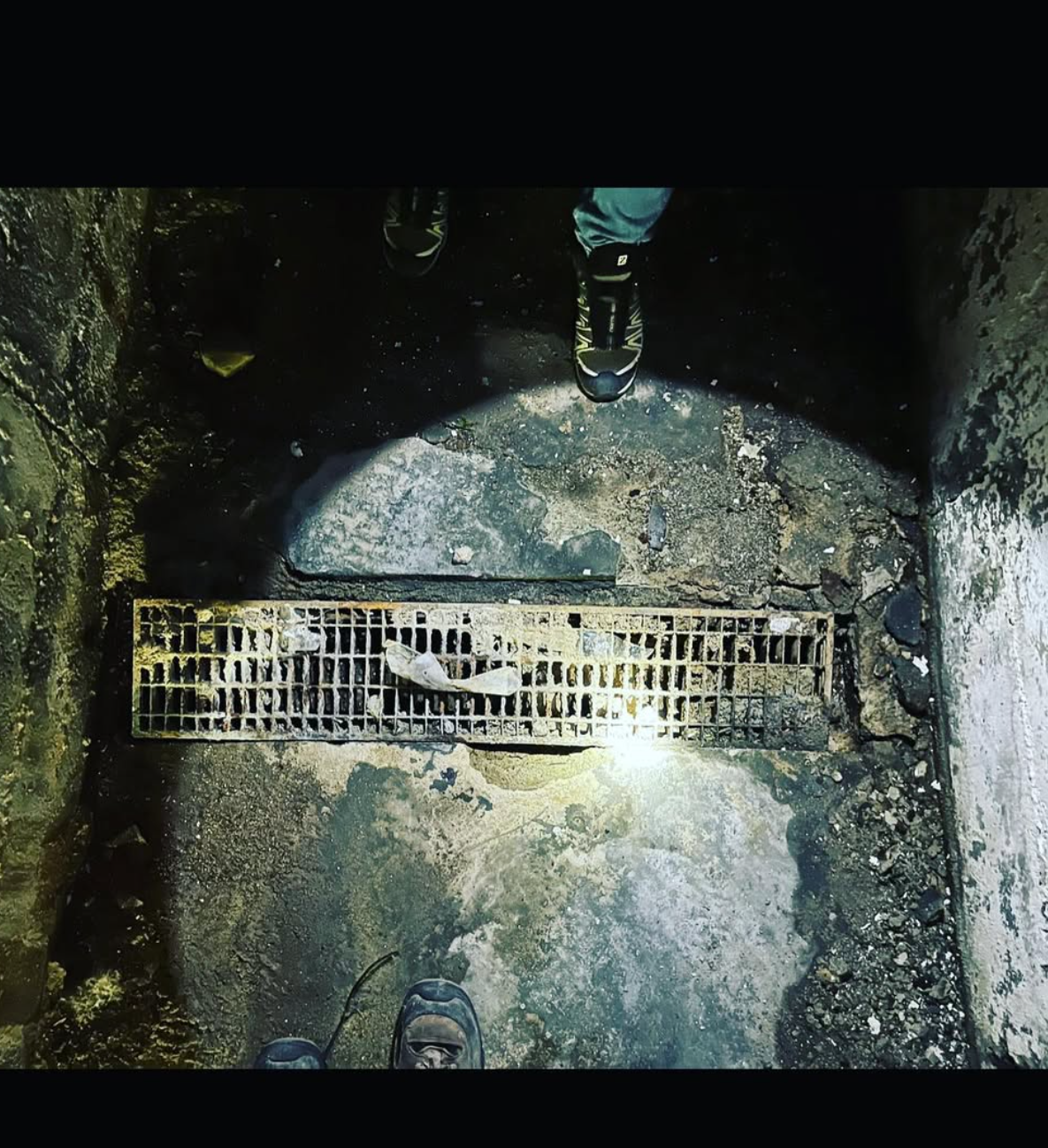 Ancien caniveau avant son remplacement à Moudon